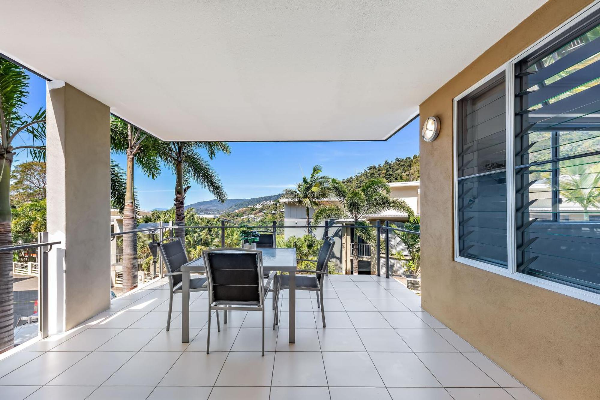 Airlie Summit Apartments Airlie Beach Kültér fotó