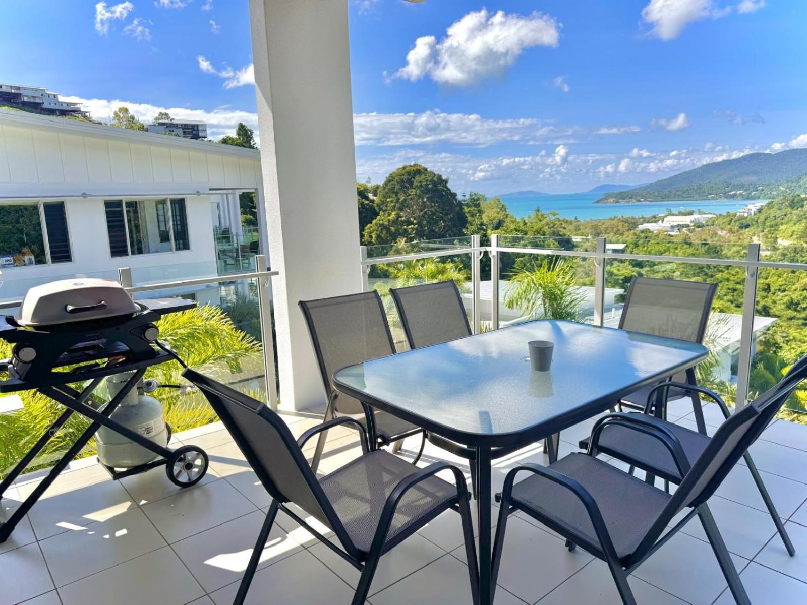 Airlie Summit Apartments Airlie Beach Kültér fotó